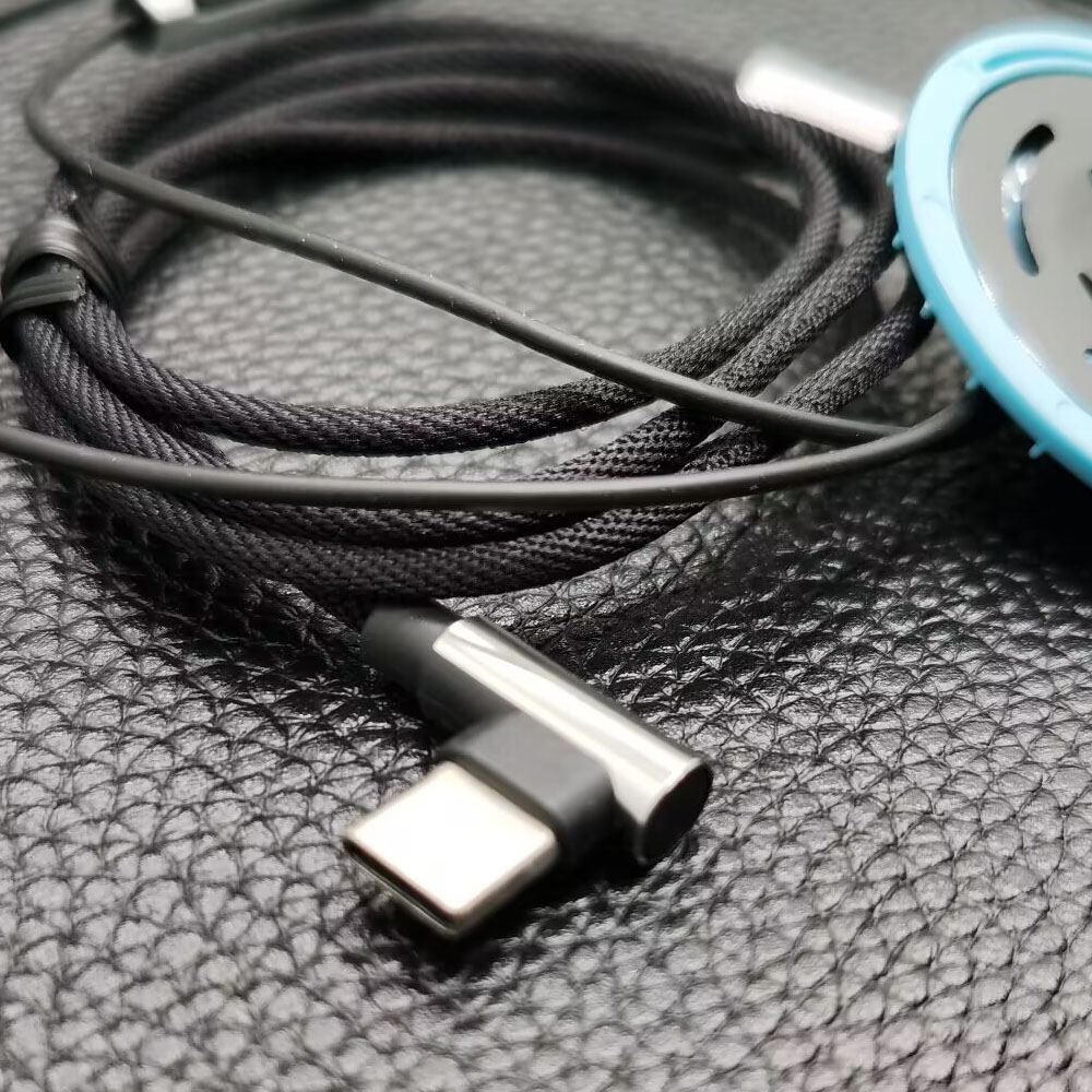 Kabel USB-C + Zestaw sterownik – Speaker Kit recenzja i cena