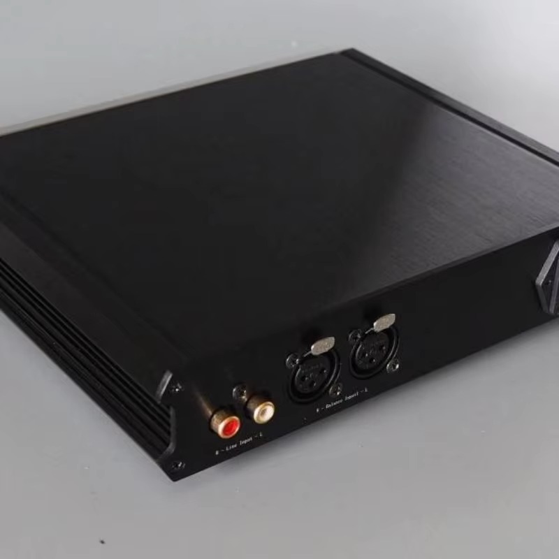 Wzmacniacz słuchawkowy klasy A – Headphone Amplifier recenzja i cena